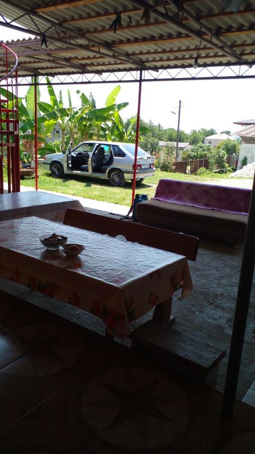 Guesthouse U Moti New Athos Экстерьер фото