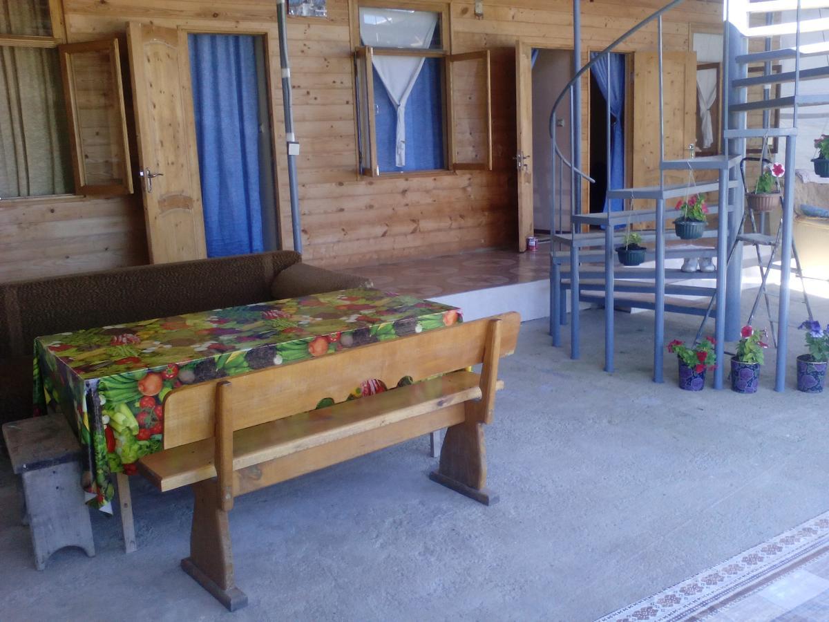 Guesthouse U Moti New Athos Экстерьер фото