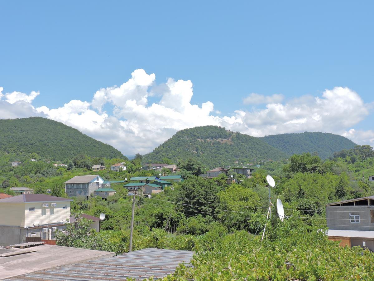 Guesthouse U Moti New Athos Экстерьер фото