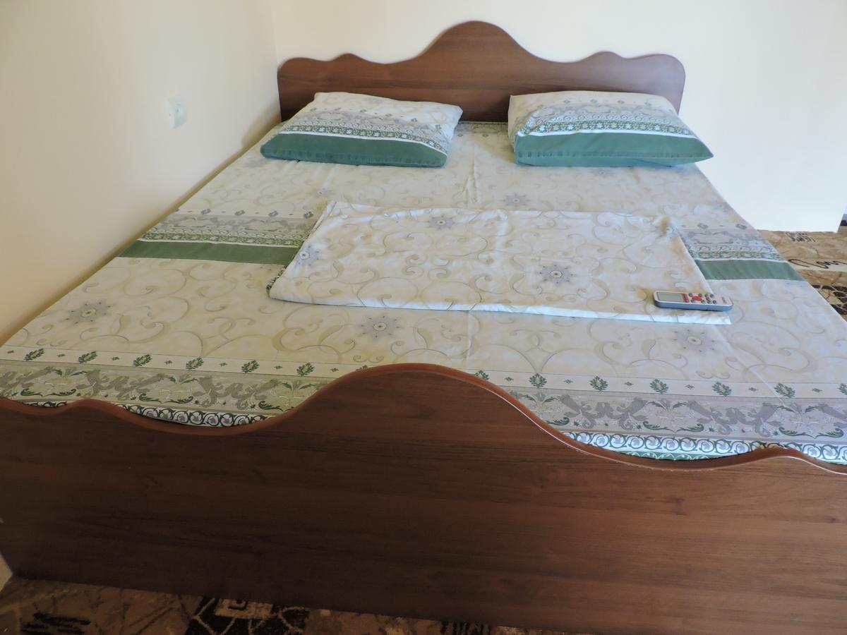 Guesthouse U Moti New Athos Экстерьер фото